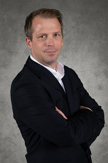 David - Professional Headshot 05-17-2025