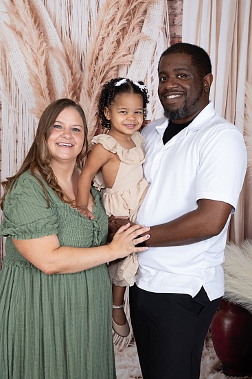 Melissa - Family Portrait 05-10-2026