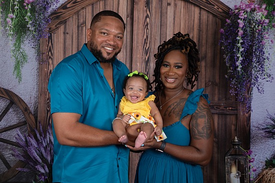 Alecia - Family Portrait 05-25-2026