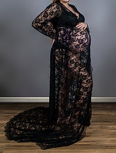 Close Split Front See-Through Lace Black.jpg